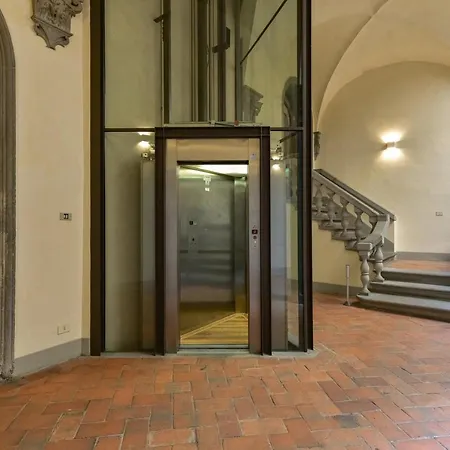 Апартаменты Pontormo With Fireplace In Oltrarno Флоренция