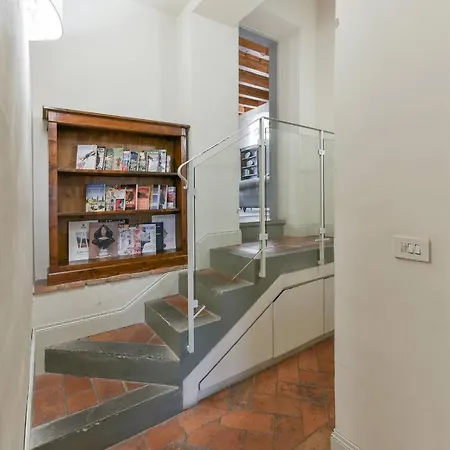 Pontormo With Fireplace In Oltrarno Apartment Florence